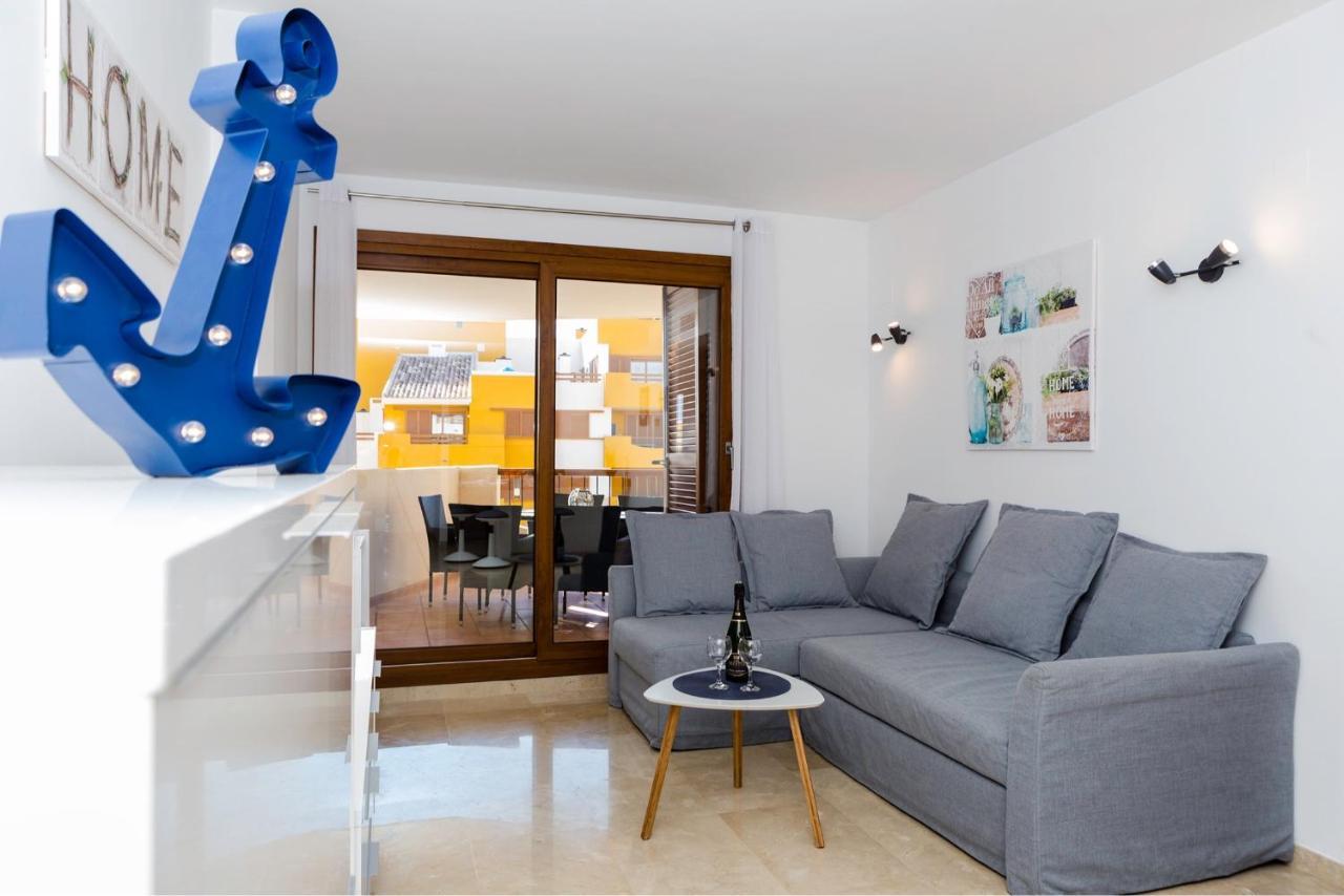 Apartament Love Home Punta Prima  エクステリア 写真