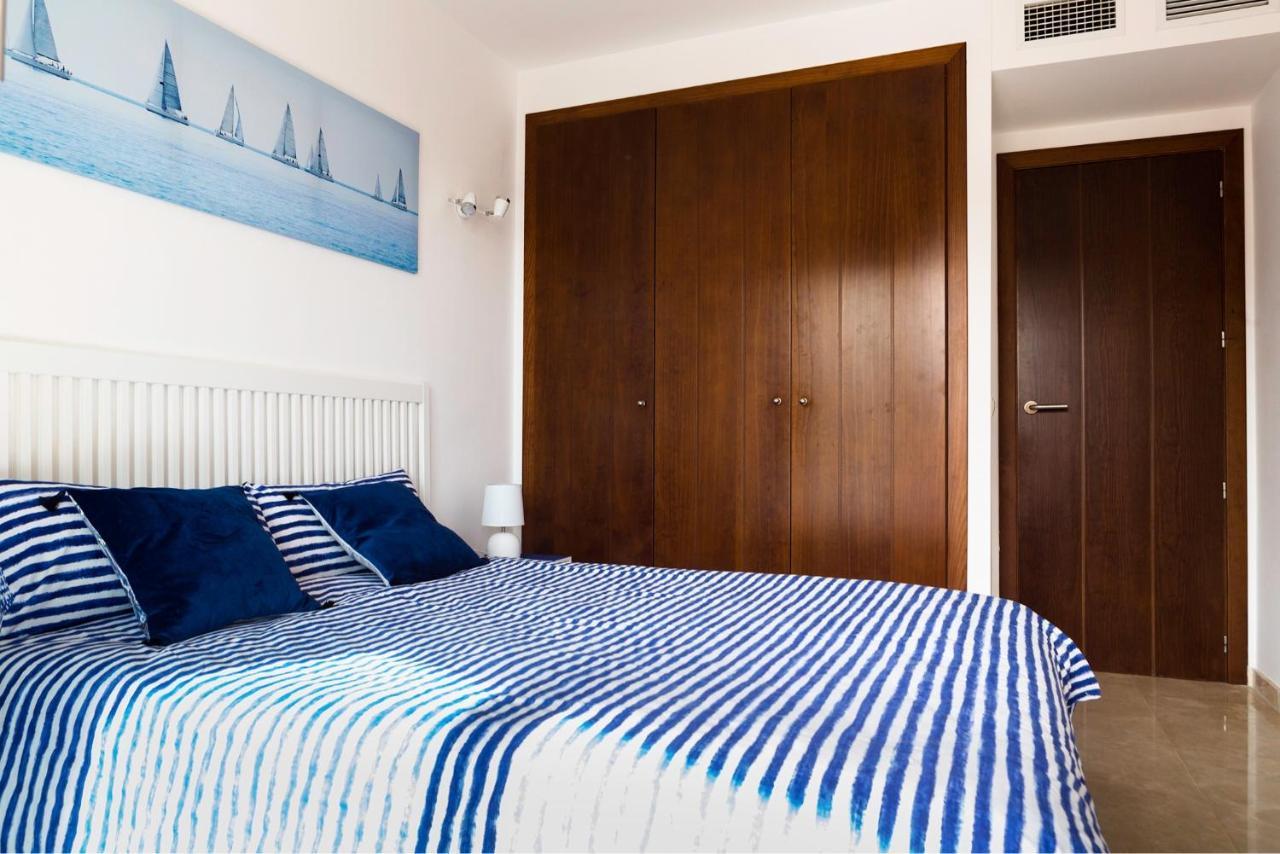 Apartament Love Home Punta Prima  エクステリア 写真